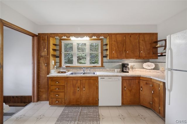 303 Bacon Street, Geddes, NY 13209