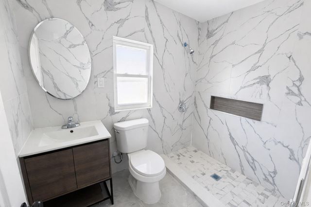 112-16 198th Street, Saint Albans, NY 11412