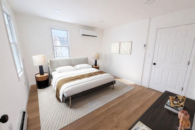 112-16 198th Street, Saint Albans, NY 11412