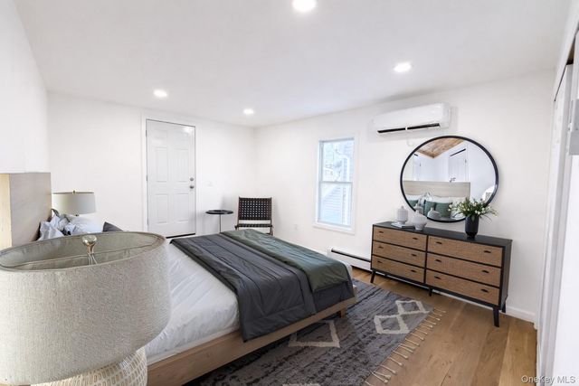 112-16 198th Street, Saint Albans, NY 11412