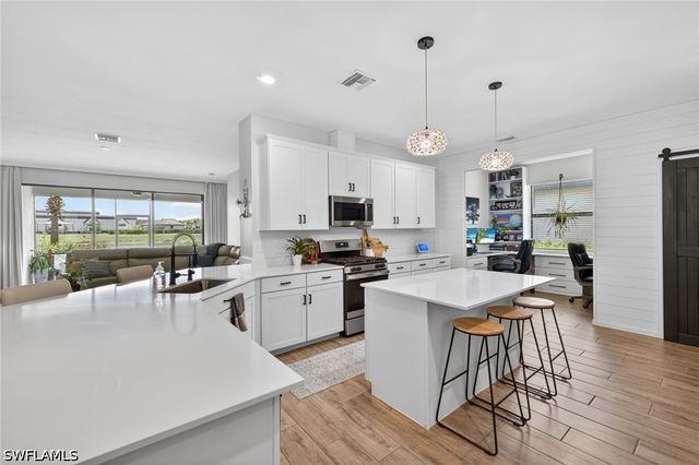 20105 Napa LOOP, Estero, FL 33928
