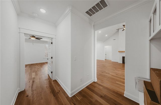 38 Rockhill Lane, Bella Vista, AR 72715