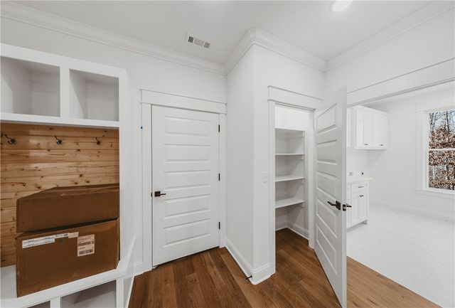 38 Rockhill Lane, Bella Vista, AR 72715