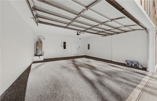 38 Rockhill Lane, Bella Vista, AR 72715