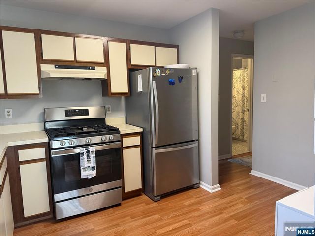 2308 Hemingway Lane 2308, Mahwah, NJ 07430