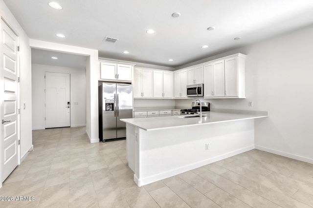 25909 N 171ST Drive, Surprise, AZ 85387