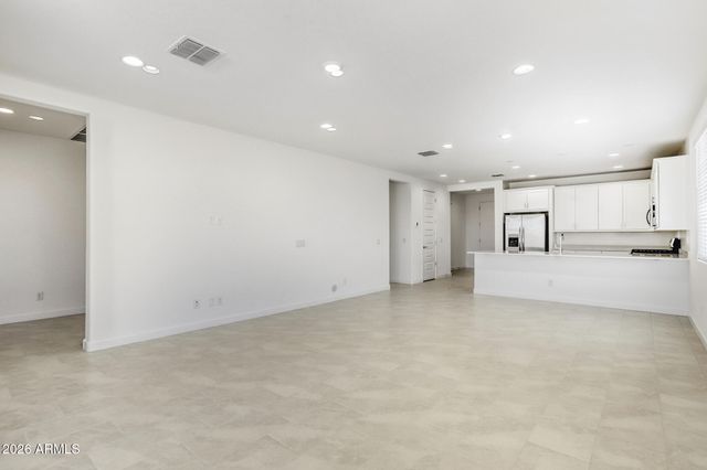 25909 N 171ST Drive, Surprise, AZ 85387