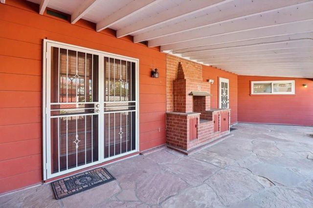 2397 Mira Sol Drive, Vista, CA 92084