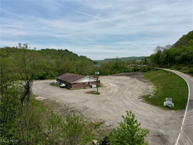 2358 W 23rd Street, Bellaire, OH 43906