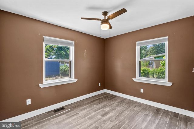 303 COLUMBINE AVE, Millville, NJ 08332