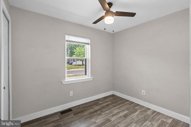 303 COLUMBINE AVE, Millville, NJ 08332