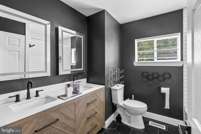 303 COLUMBINE AVE, Millville, NJ 08332