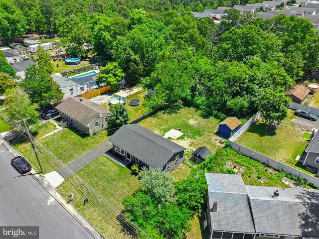 303 COLUMBINE AVE, Millville, NJ 08332