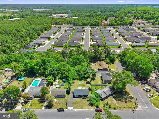 303 COLUMBINE AVE, Millville, NJ 08332