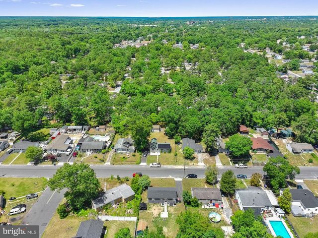303 COLUMBINE AVE, Millville, NJ 08332