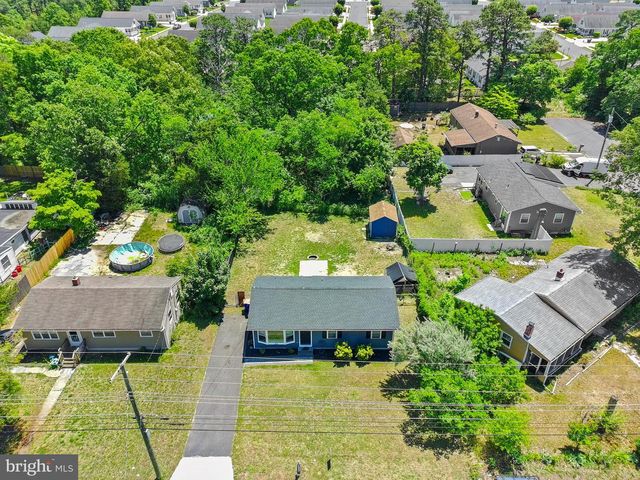 303 COLUMBINE AVE, Millville, NJ 08332