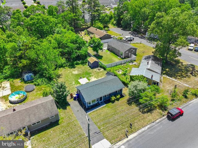 303 COLUMBINE AVE, Millville, NJ 08332