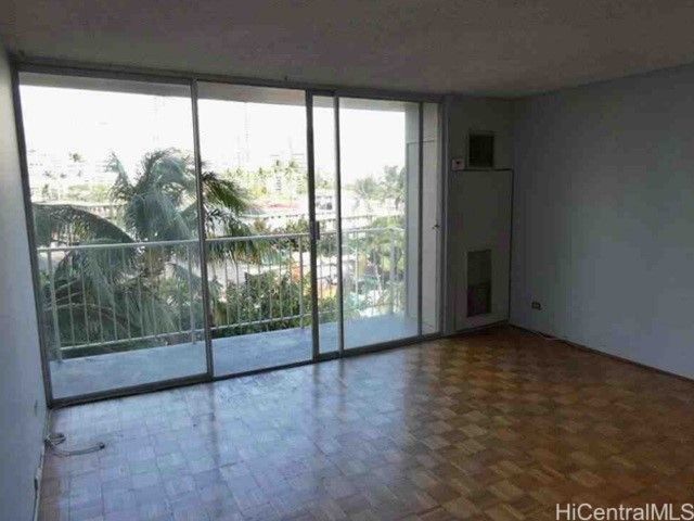 1925 Kalakaua Avenue 707, Honolulu, HI 96815