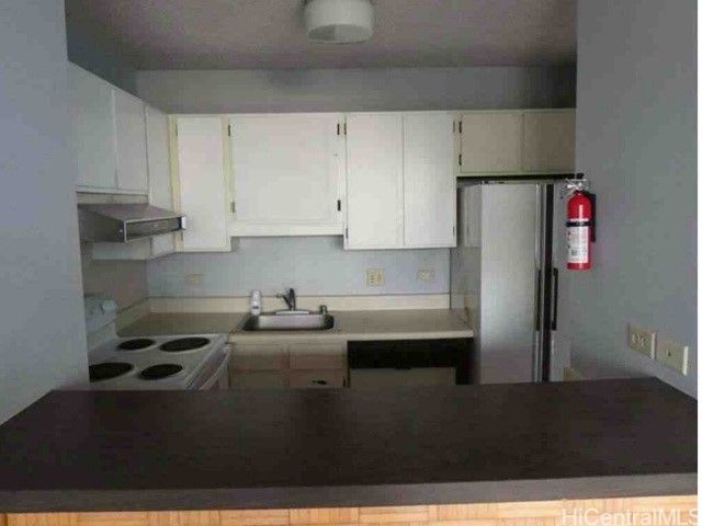 1925 Kalakaua Avenue 707, Honolulu, HI 96815