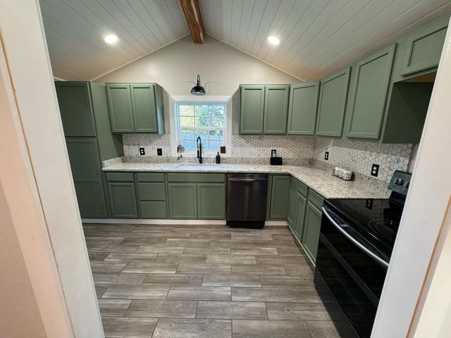 152 Old Lebanon Rd, Carthage, TN 37030