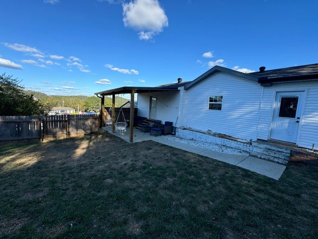 152 Old Lebanon Rd, Carthage, TN 37030