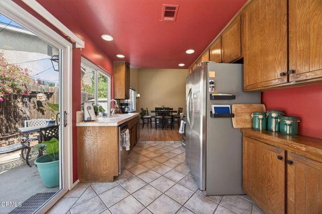 1570 Burning Tree Drive, Thousand Oaks, CA 91362