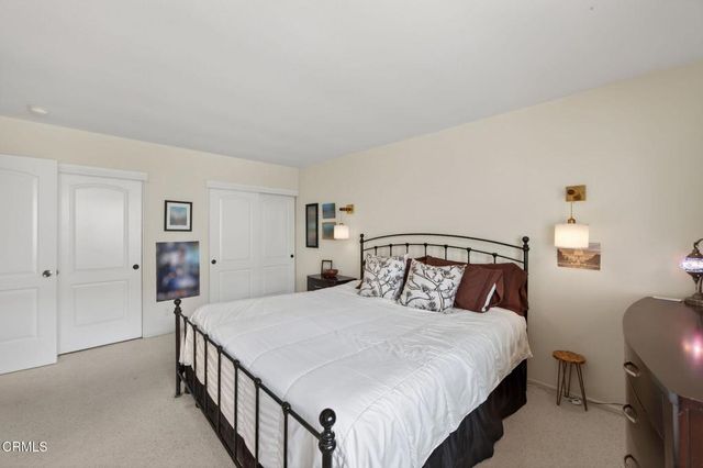 1570 Burning Tree Drive, Thousand Oaks, CA 91362