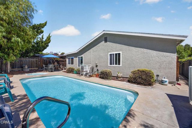 1570 Burning Tree Drive, Thousand Oaks, CA 91362