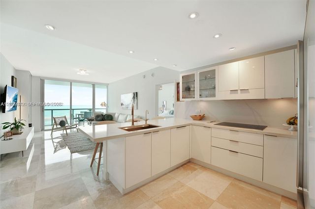 6799 Collins Avenue 804, Miami Beach, FL 33141