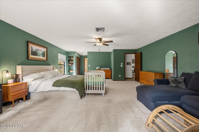 475 Lazy Z Lane, Oak Hill, FL 32759