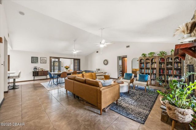 475 Lazy Z Lane, Oak Hill, FL 32759