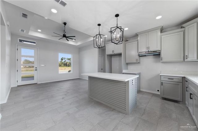 17950 Spruce Street, Combes, TX 78552
