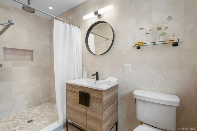 37 Barlow Lane, Rye, NY 10580