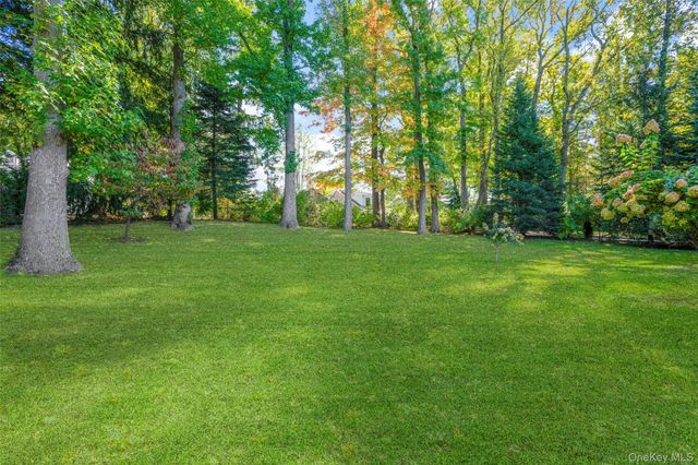 37 Barlow Lane, Rye, NY 10580