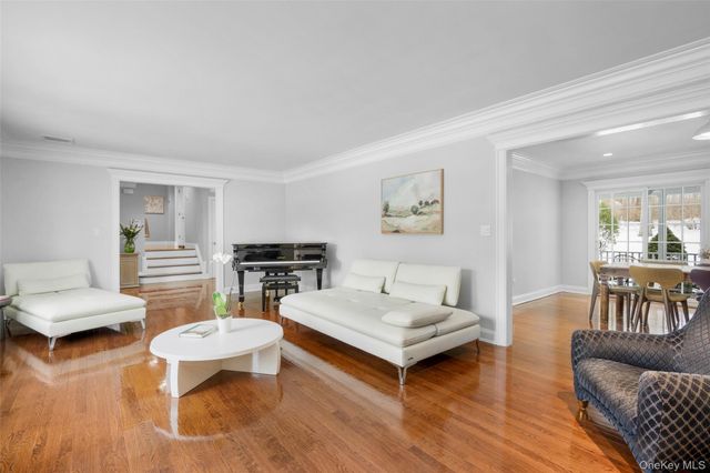 37 Barlow Lane, Rye, NY 10580