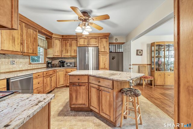 130 Hinman Street, Stratford, CT 06614