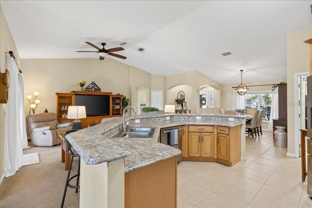 12 RYAPPLE LANE, Palm Coast, FL 32164