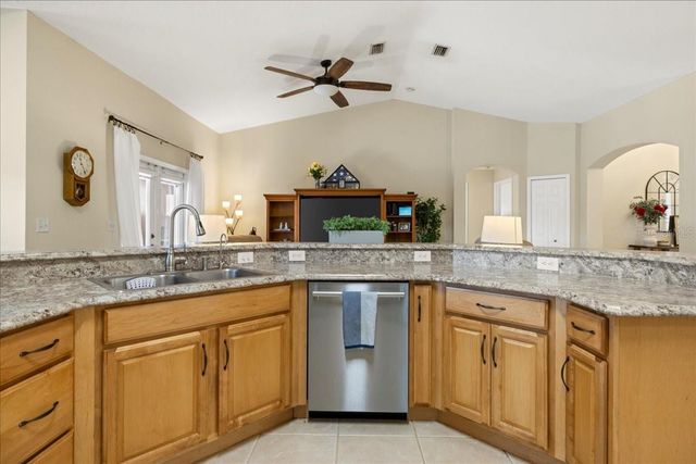 12 RYAPPLE LANE, Palm Coast, FL 32164