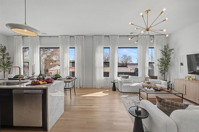 2206 Clarksville Pike, Nashville, TN 37208