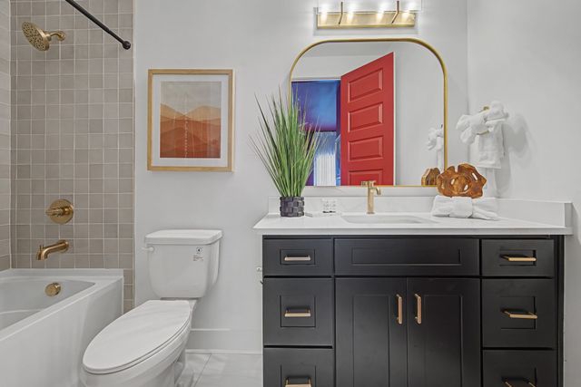 2206 Clarksville Pike, Nashville, TN 37208