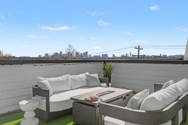 2206 Clarksville Pike, Nashville, TN 37208