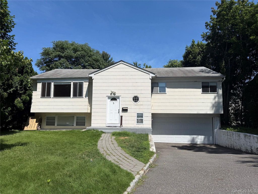 5 elm Street, Great Neck, NY 11021