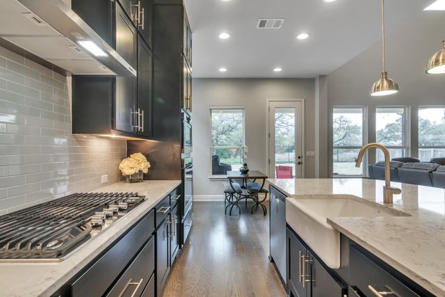 7100 Trissino DR, Austin, TX 78739