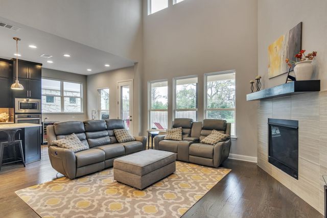 7100 Trissino DR, Austin, TX 78739