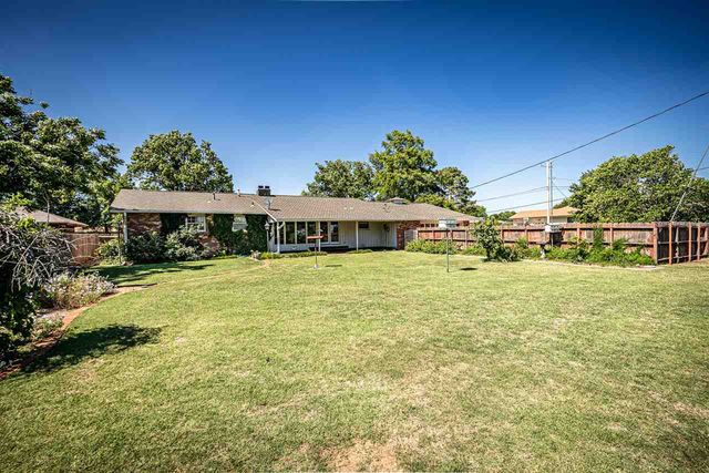 3402 NW Baltimore, Lawton, OK 73505