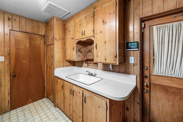 3402 NW Baltimore, Lawton, OK 73505
