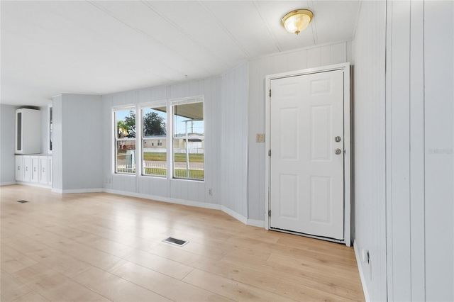 419 SUNRISE BOULEVARD, Polk City, FL 33868