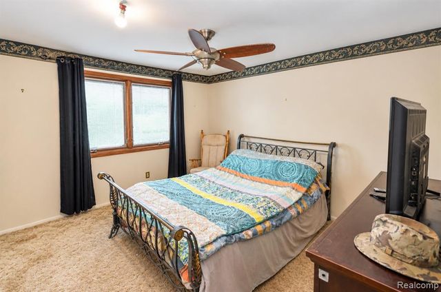 50676 Jefferson Avenue, New Baltimore, MI 48047