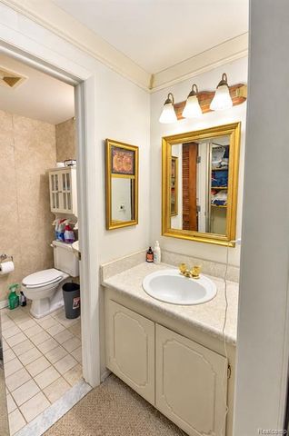 50676 Jefferson Avenue, New Baltimore, MI 48047