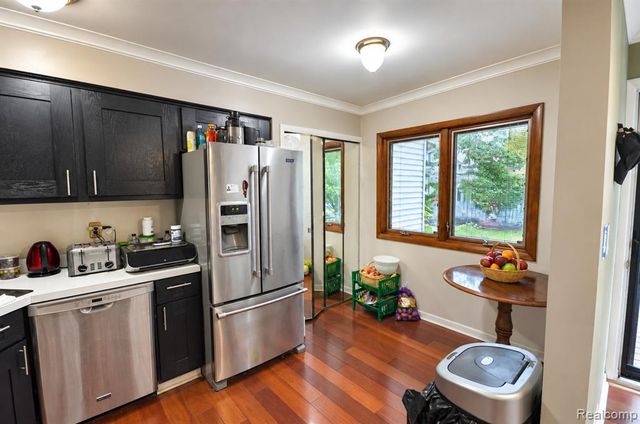 50676 Jefferson Avenue, New Baltimore, MI 48047